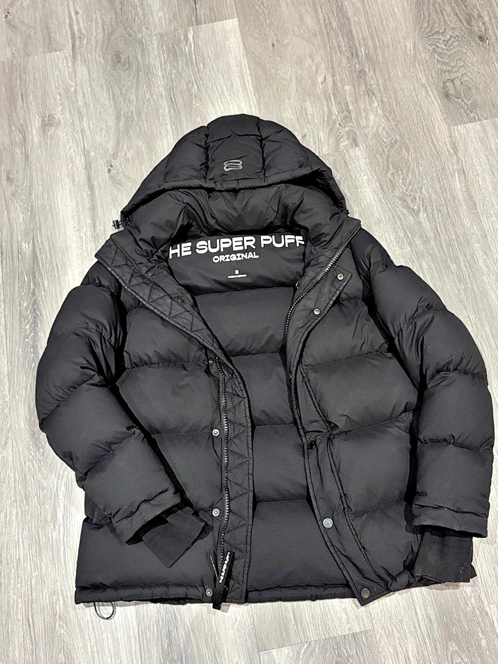 Aritzia The Super Puff Original Black Puffer Jacket
